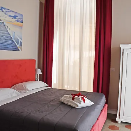 B&B Romeo Luxury Rooms-3